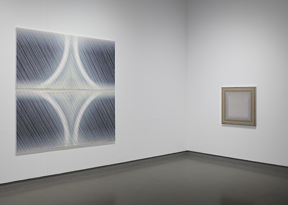 ���ٿ� [�̰��� ������ �ִ�. �׸��� �׶� �۰��� �־���.]